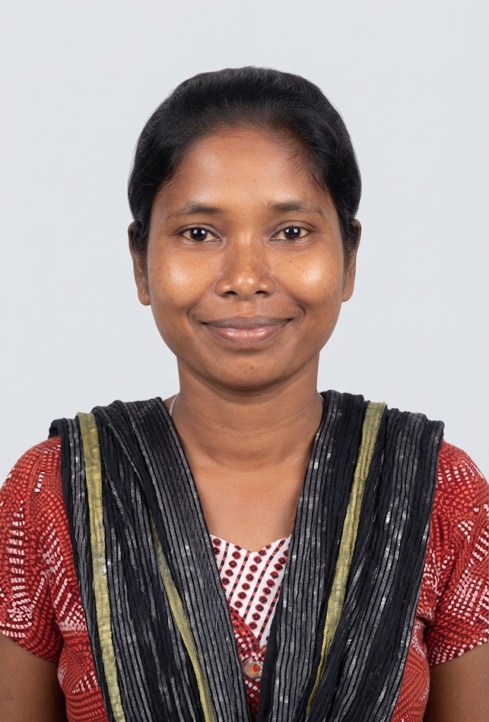 Lajrina  urang - Full time Cleaner and Baby Sitter in malad west in Mumbai